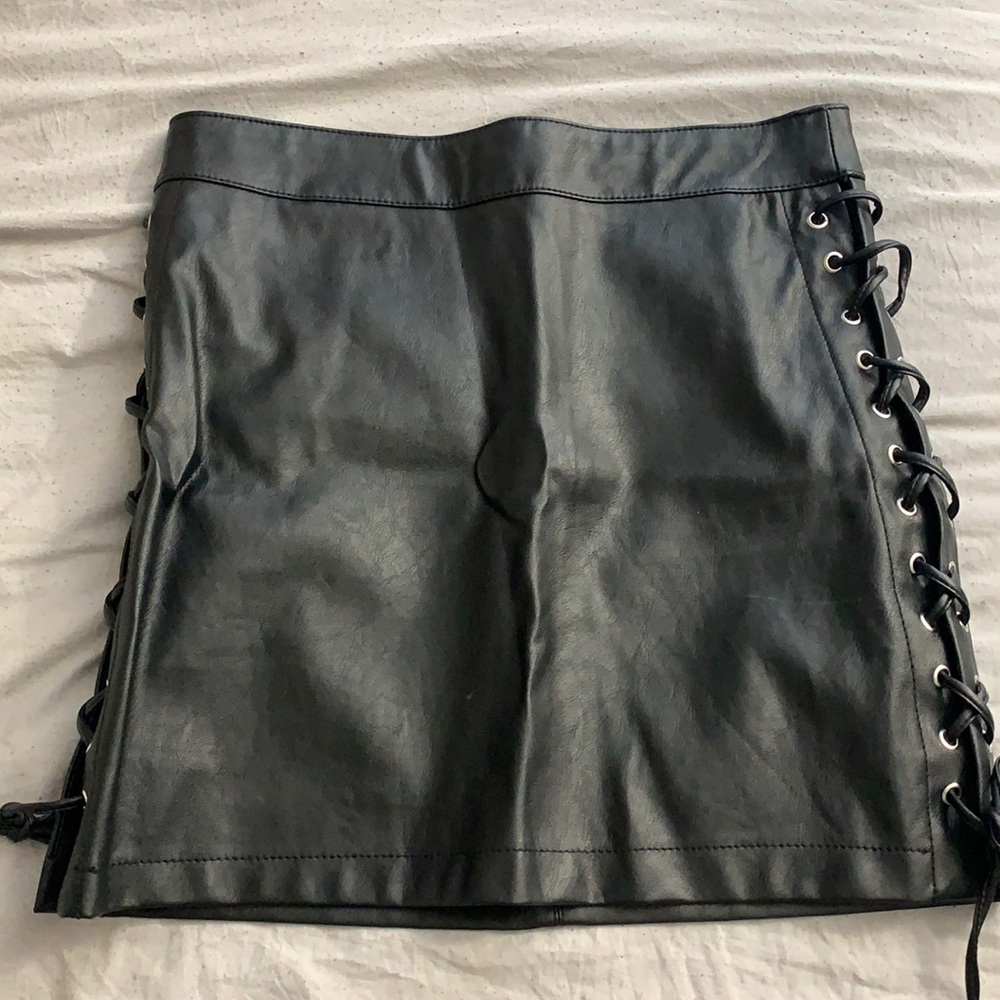 Leather skirt
